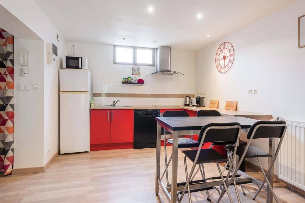 Studio Next To Bordeaux City Center With A Terrace เบกเลส์ ภายนอก รูปภาพ