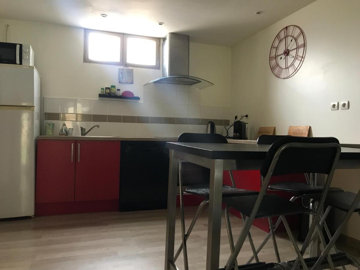 Studio Next To Bordeaux City Center With A Terrace เบกเลส์ ภายนอก รูปภาพ